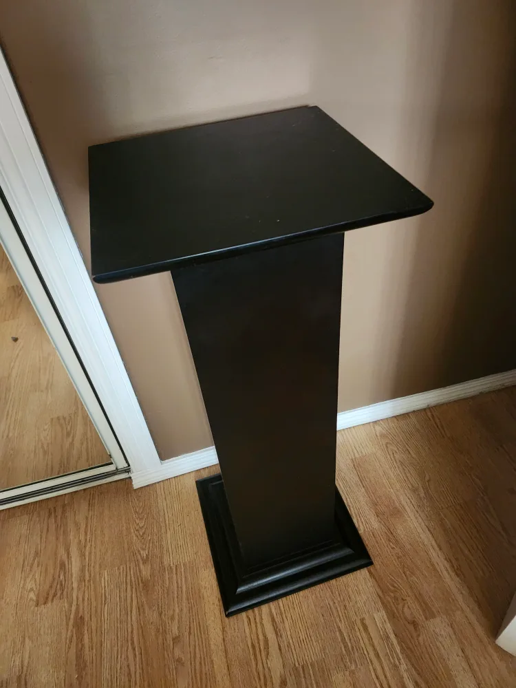 Beautiful Dark Wood Pedestal Stand thumbnail