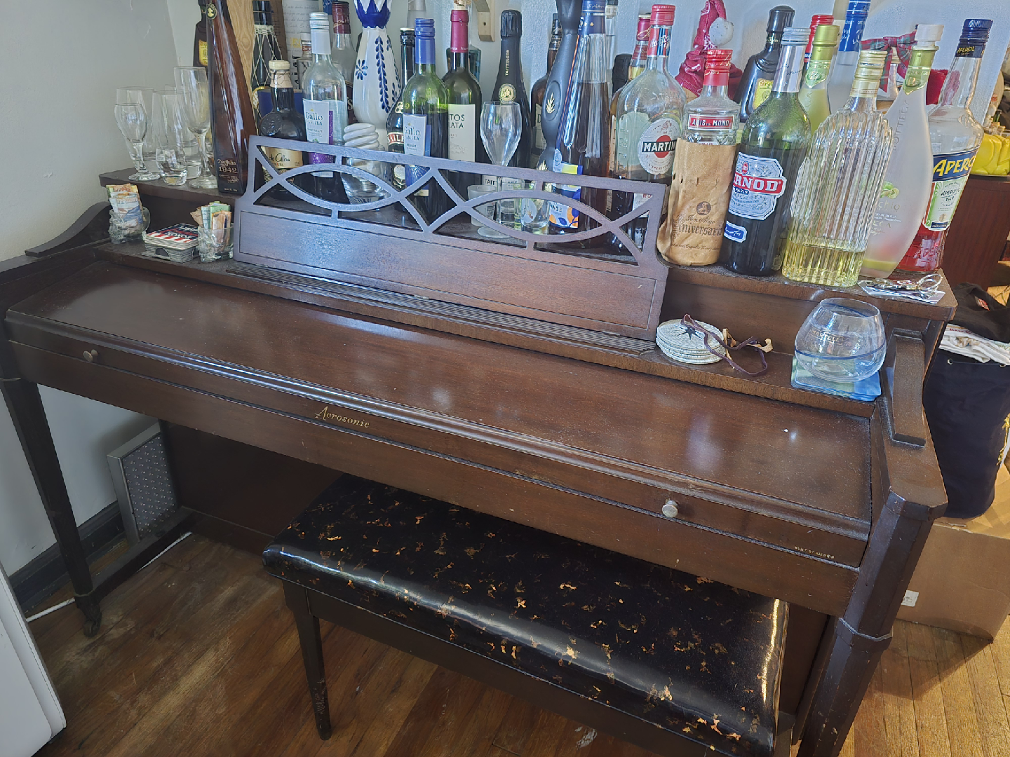 Acrosonic piano