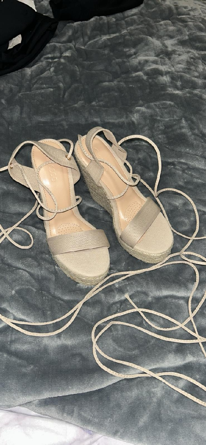 ALDO Beige Espadrille Wedge Sandals - Size 7