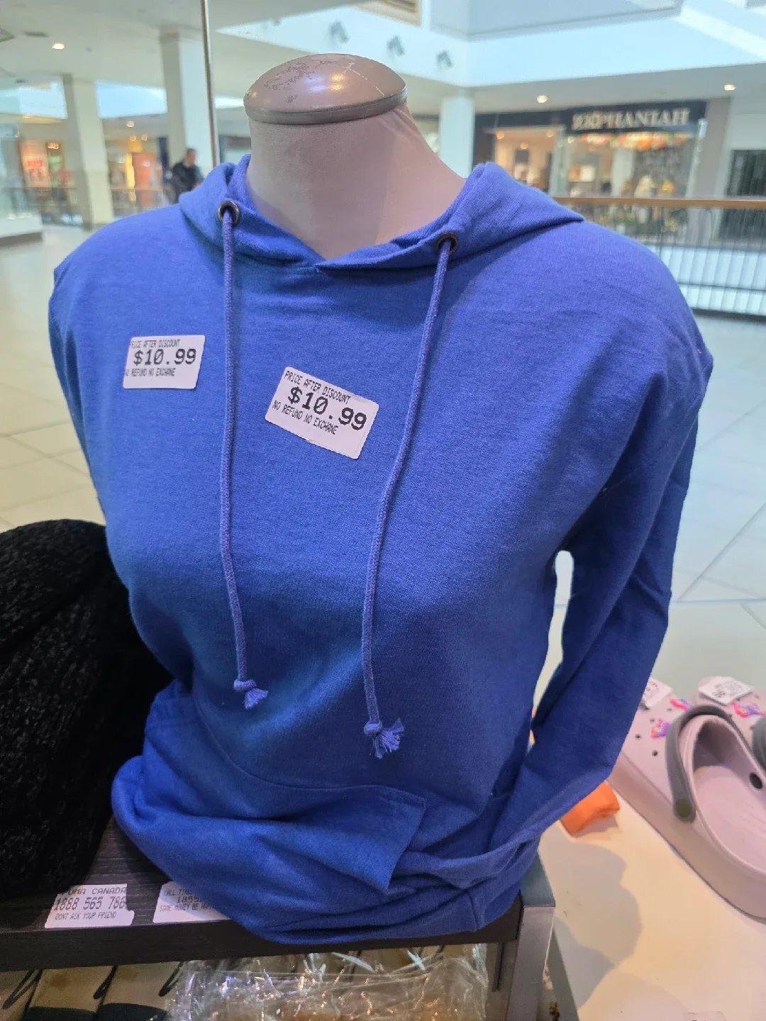 hoodies on sale for 7$ image indicator(7)