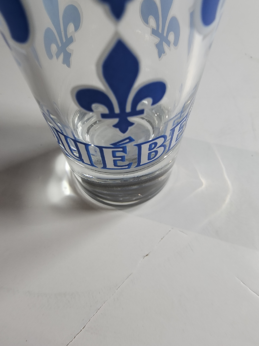 Québec Souvenir Glass