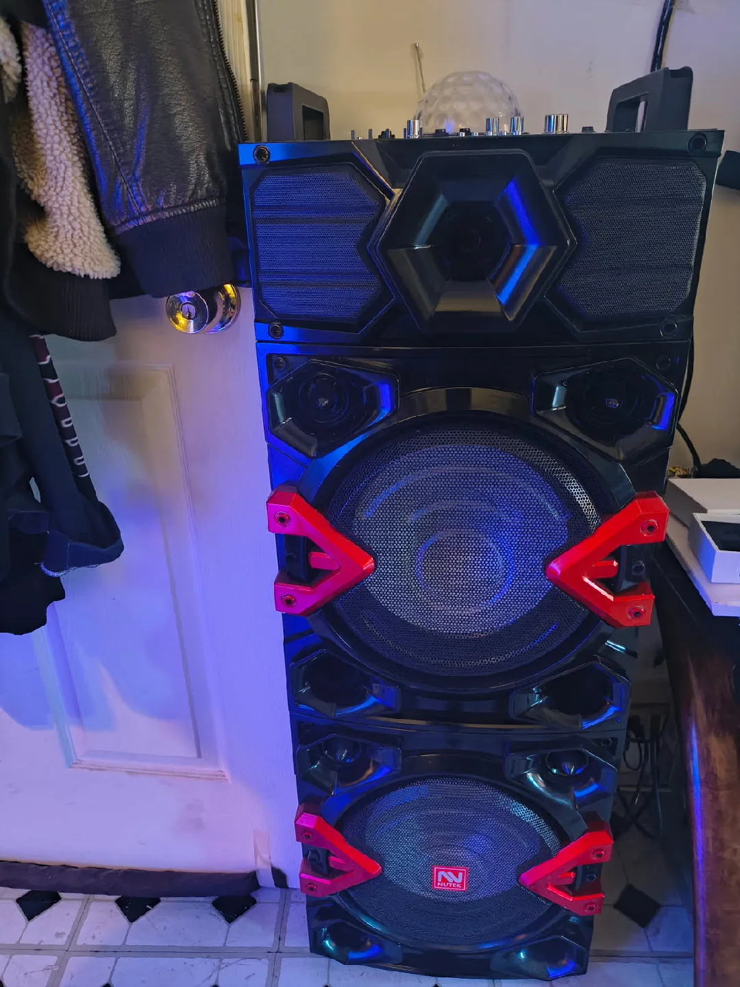 Naxa Professional Active Speaker image indicator(4)