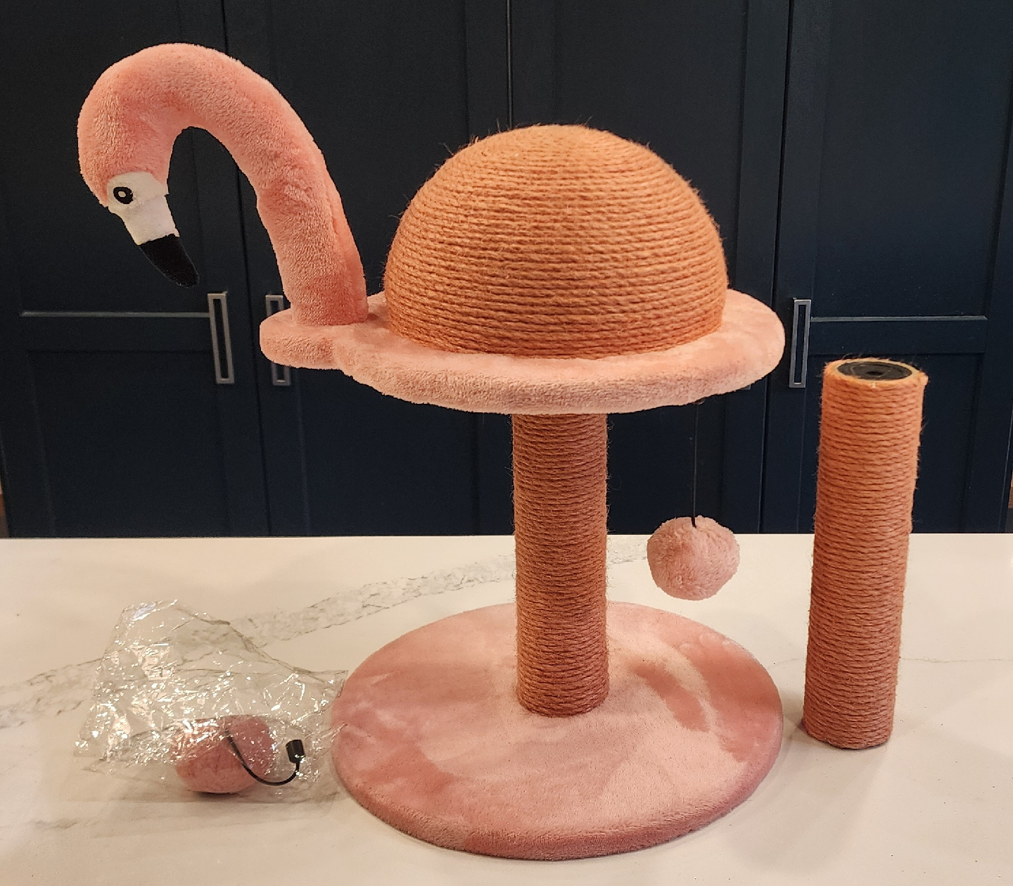 Flamingo Cat Scratcher - New