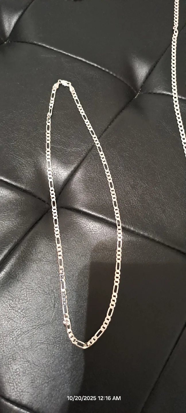 925 Sterling Silver Figaro Chain image indicator(2)