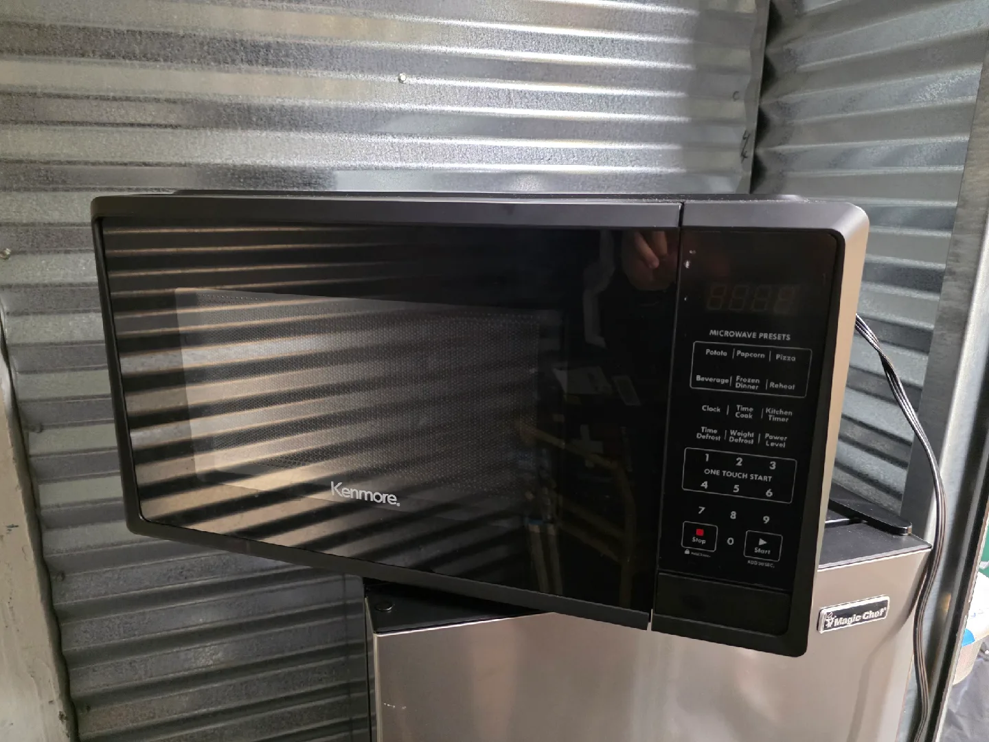 Kenmore Microwave Oven
