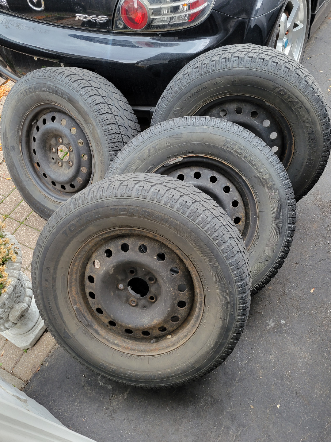 Motomaster Total Terrain 205/70R16 Tires