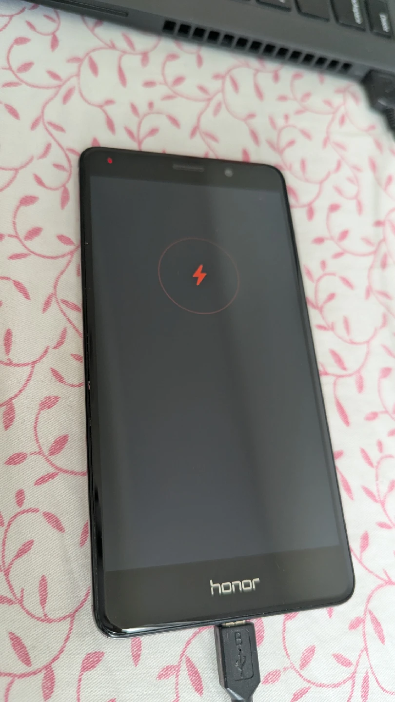 Honor phone for sale ( used in good condition) - photo 2