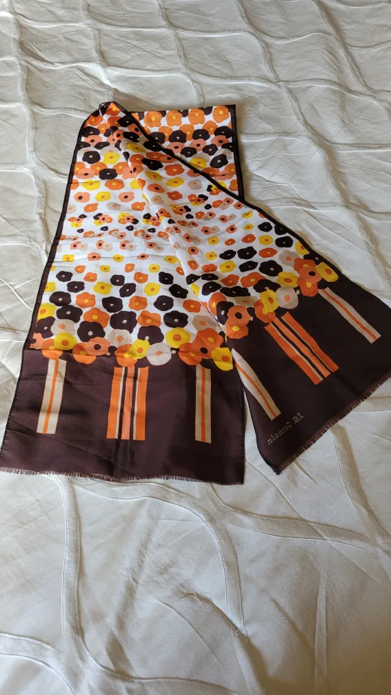 Floral Scarf, Nice Fall style 🧡 thumbnail