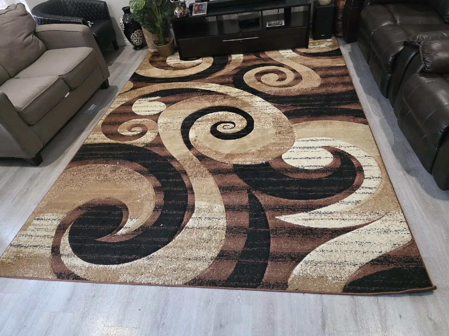 Swirl Pattern Area Rug image indicator(5)