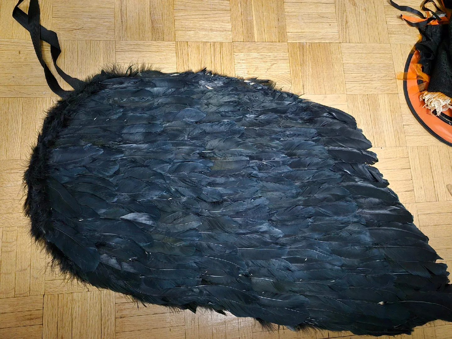 Black Feather Wings - Costume Accessory thumbnail