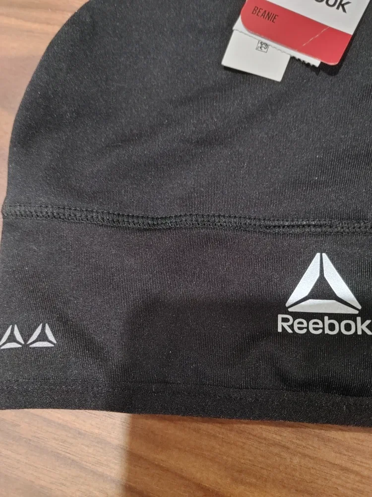 🧡MENS AND WOMEN'S REEBOK BEANIE HAT NEW WITH TAGS image indicator(2)