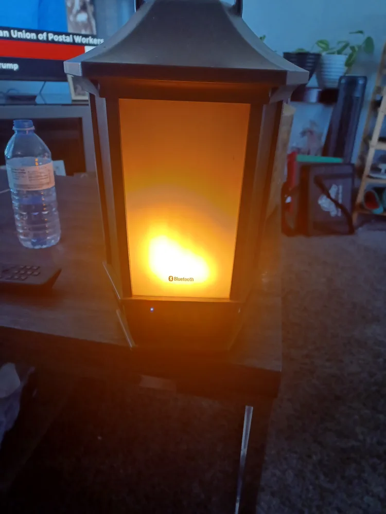Bluetooth Outdoor Lantern image indicator(2)