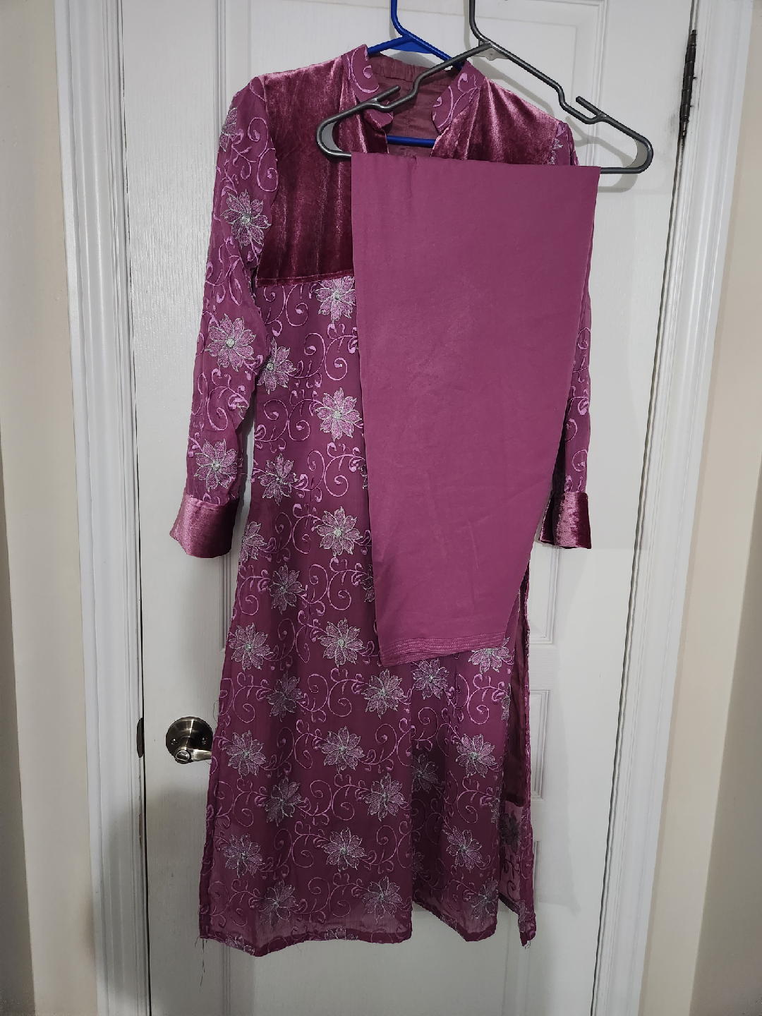Purple Embroidered Salwar Kameez Suit - photo 2