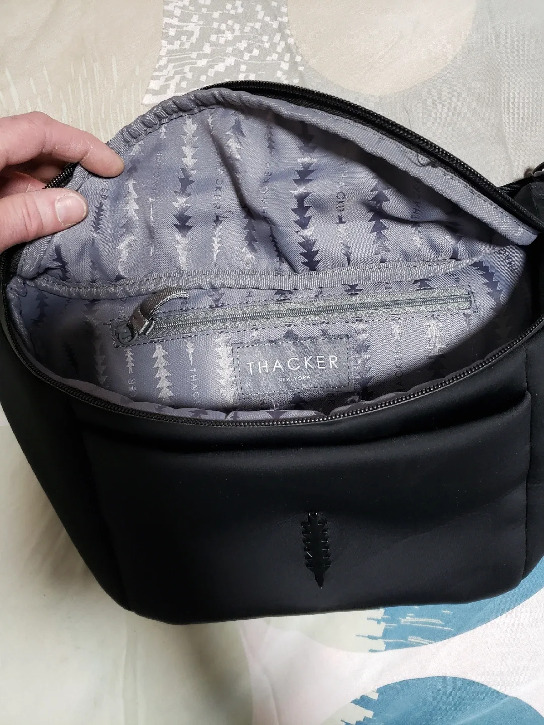 Thacker Black Belt Bag - Like New! image indicator(2)