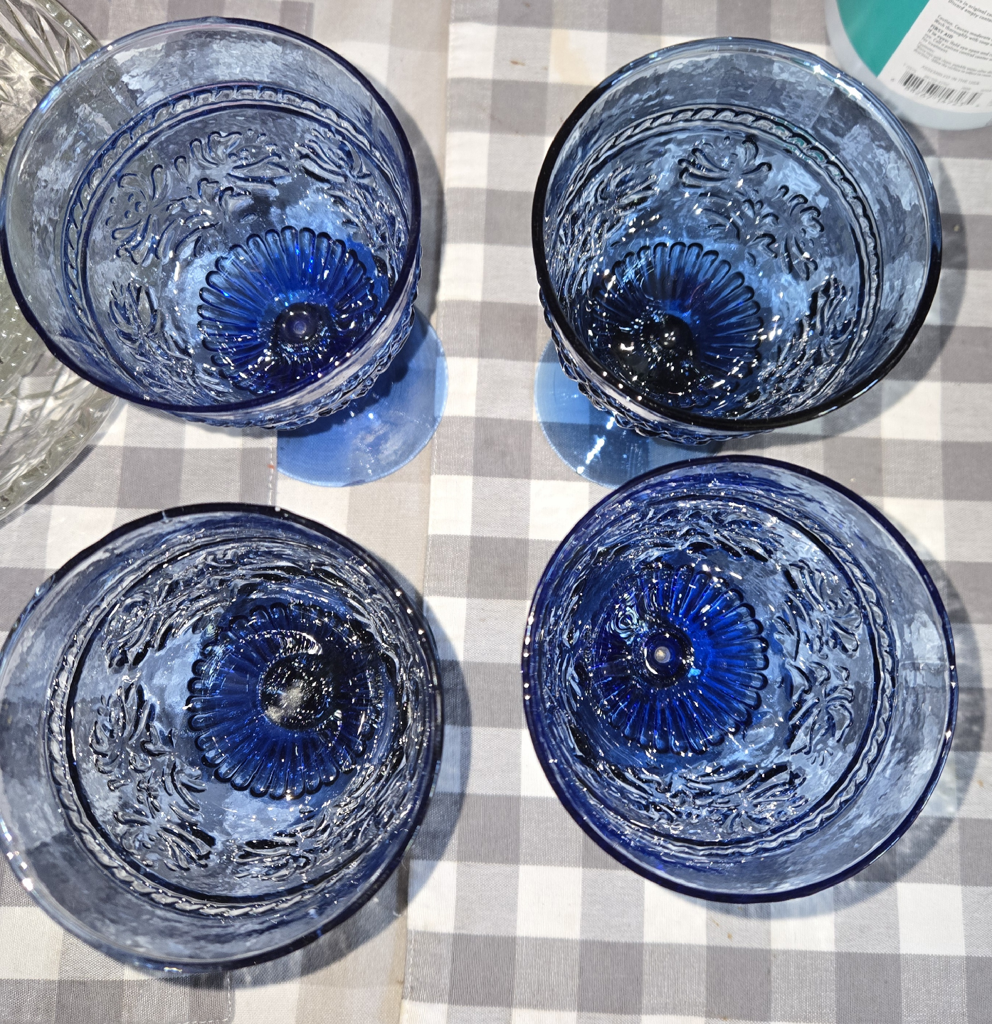 9 Blue Embossed Goblets - photo 3