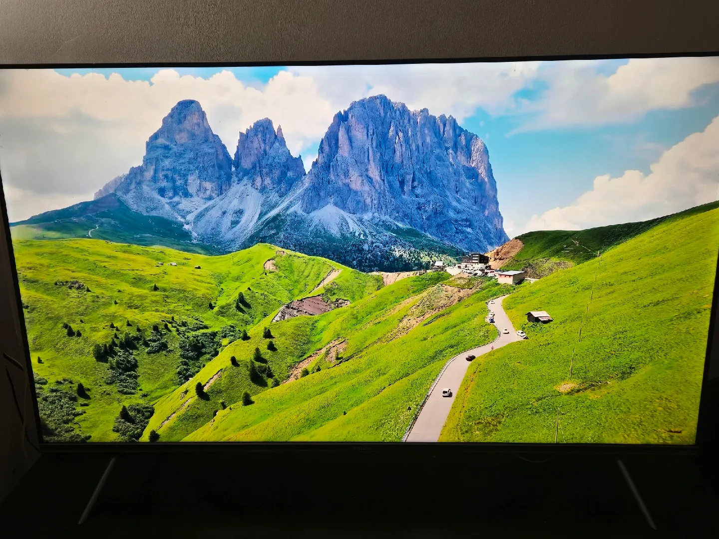 Philips Roku TV 50" 4K /QLED (50PUL7973/F6) image indicator(8)