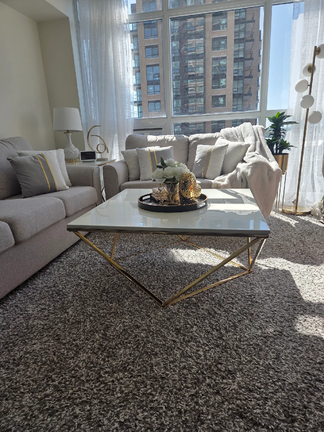 Modern Coffee Table - White Top, Gold Frame image indicator(5)