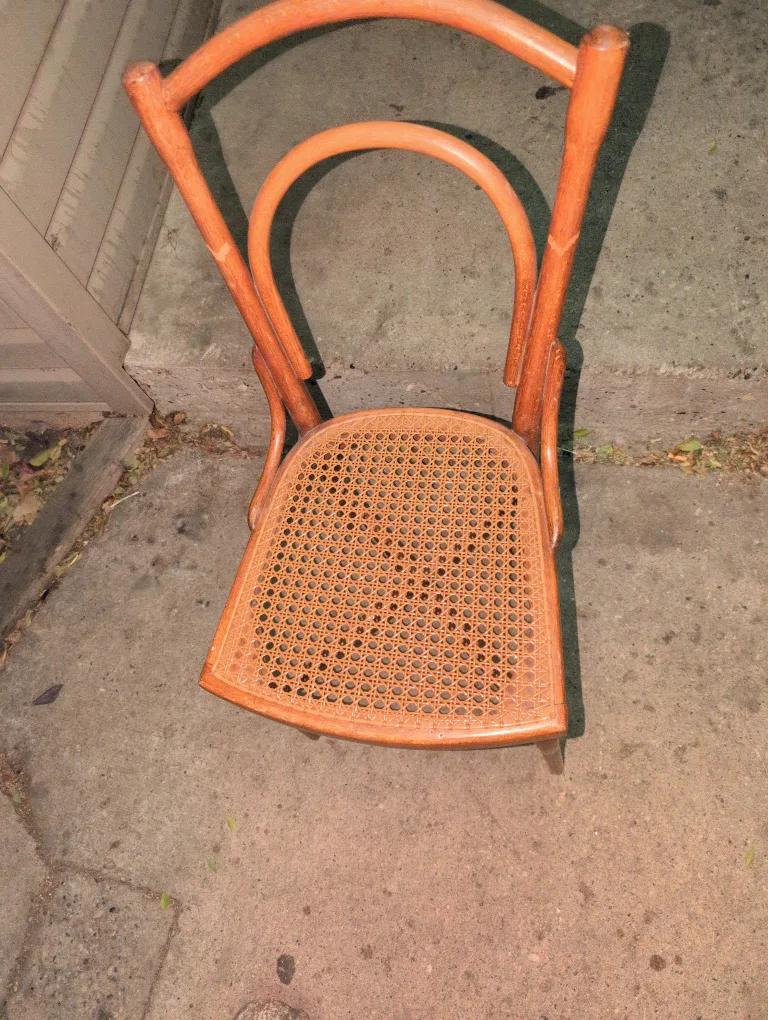 Bentwood Chair with Cane Seat image indicator(2)