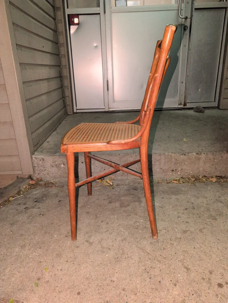 Bentwood Chair with Cane Seat image indicator(3)
