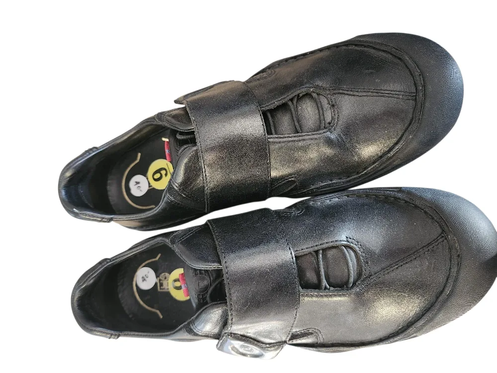 ECCO Black Leather Shoes Size 9 thumbnail