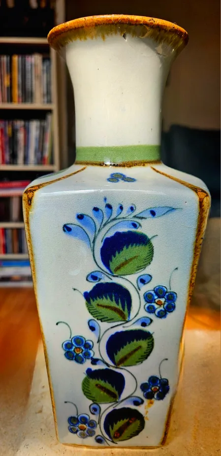 Hand-Painted Ceramic Vase ✨️ image indicator(3)