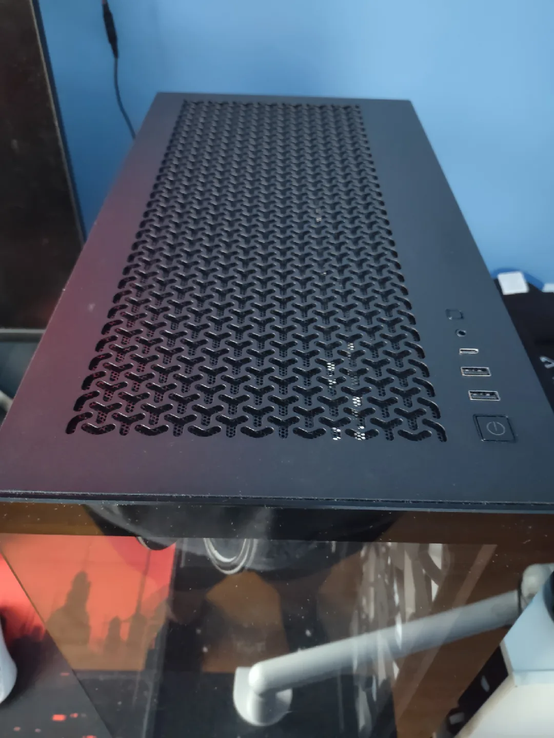 Custom Built Gaming Desktop image indicator(9)