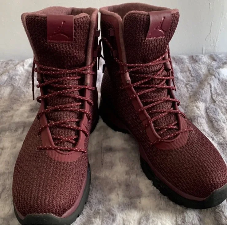 Jordan React Presto Maroon Shoes image indicator(2)