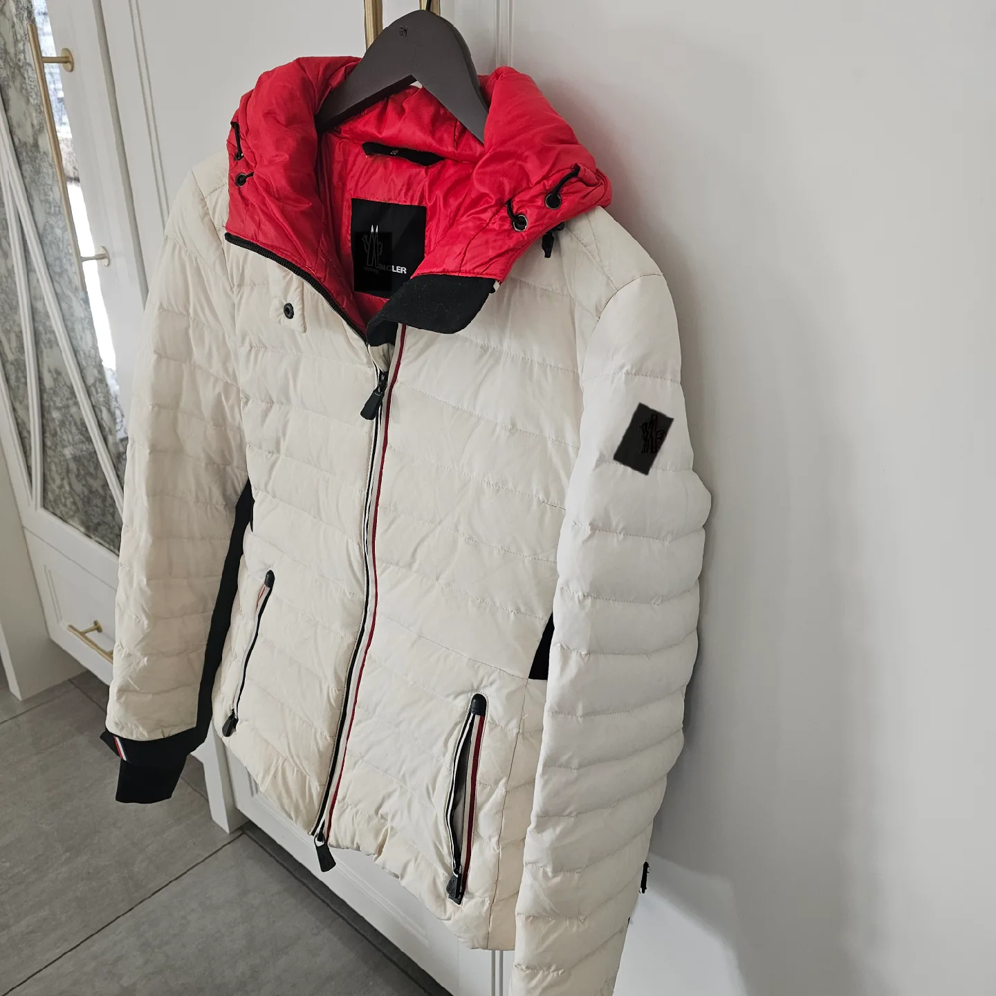 Women's Padded Down Jacket image indicator(8)