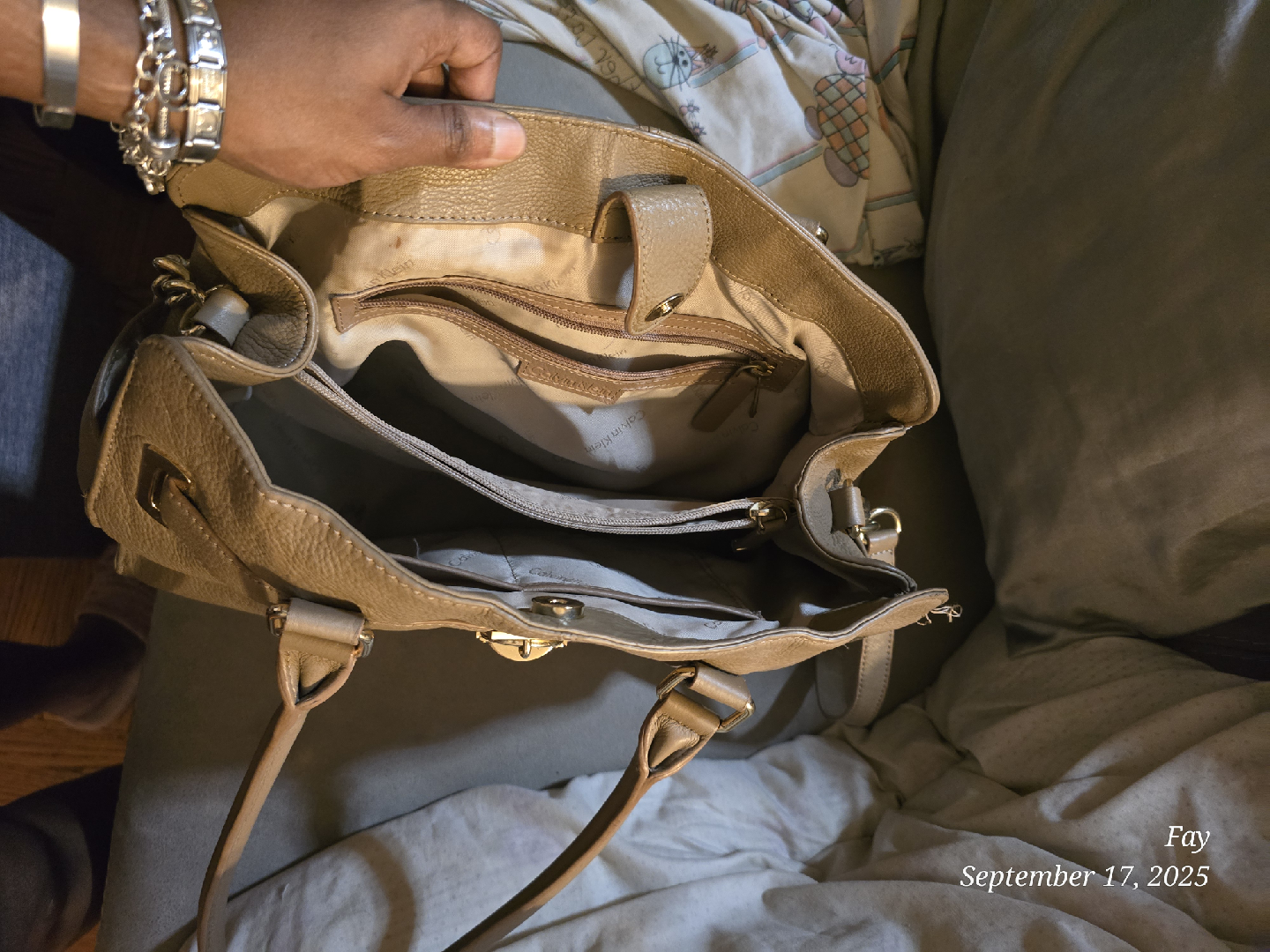 Calvin Klein Leather Tote Bag - photo 3