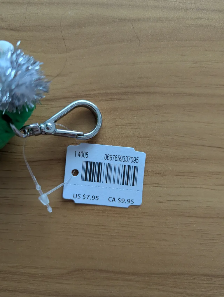 Bath & Body Works Polar Bear Hand Sanitizer Holder image indicator(3)