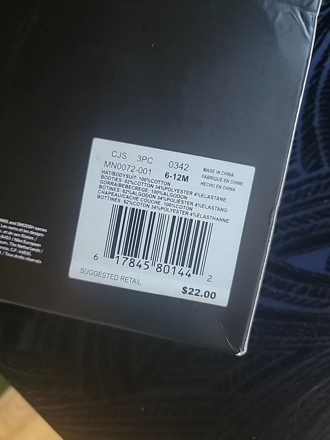 New Nike 3-Piece Set (6-12 Months) image indicator(6)