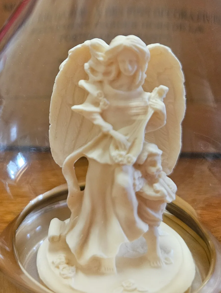 Avon Classic Angel Ornament image indicator(3)