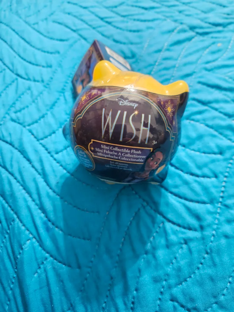 Disney Wish Mini Collectible Plush (New) image indicator(2)