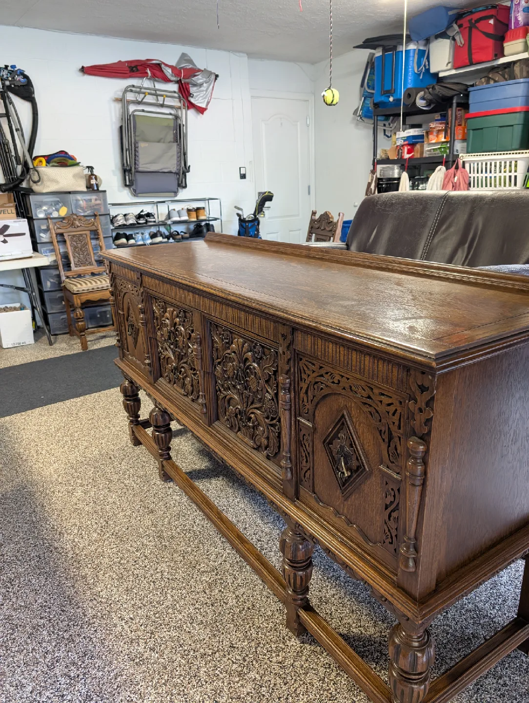 Antique Oak China Cabinet and Dining Table and 6 Chairs image indicator(7)