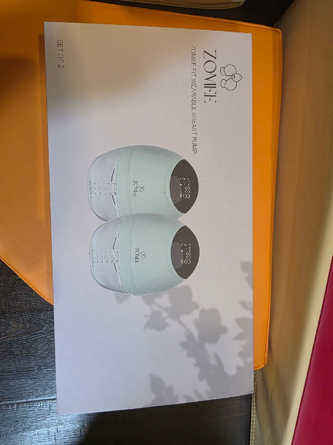 Breast Pumps- Zomee, pumpables and Elvie image indicator(4)