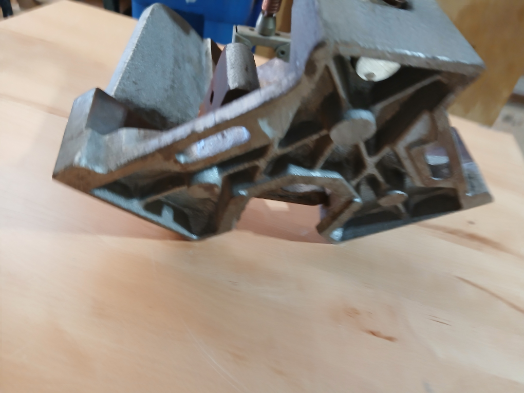 Metal Corner Clamp - photo 4