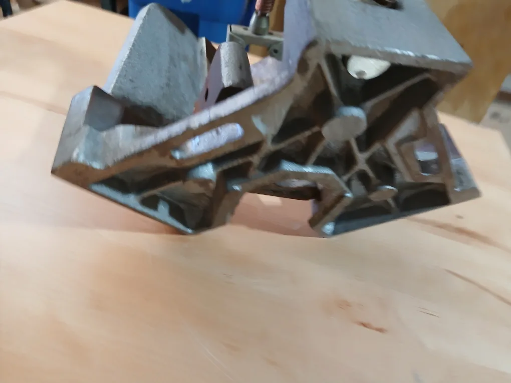 Metal Corner Clamp image indicator(4)