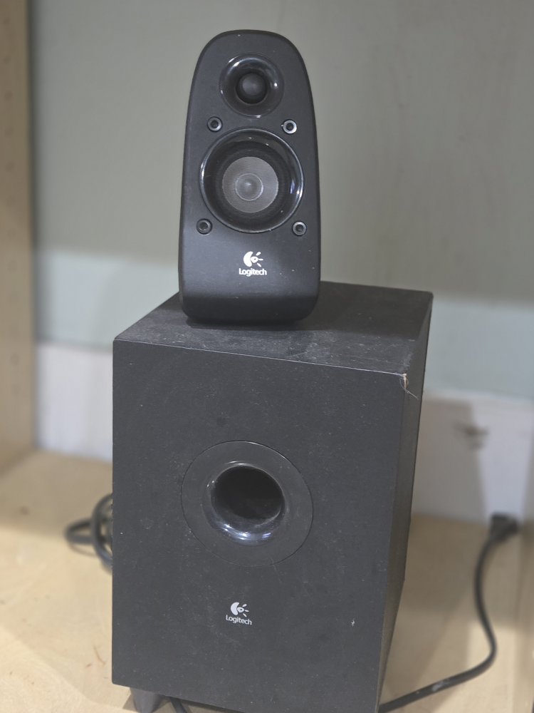 Logitech Speaker System