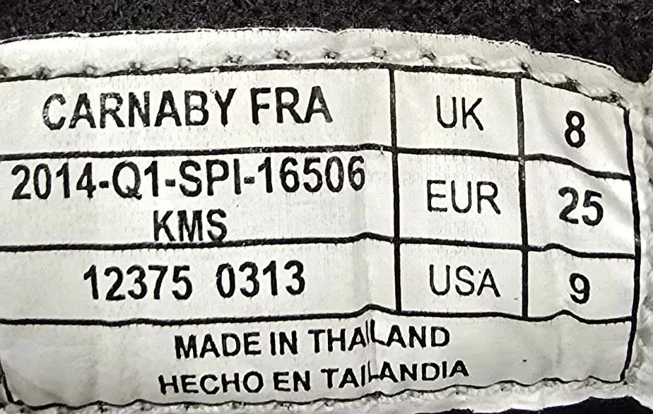 Lacoste White Sneakers! - Size 9 Kids image indicator(9)