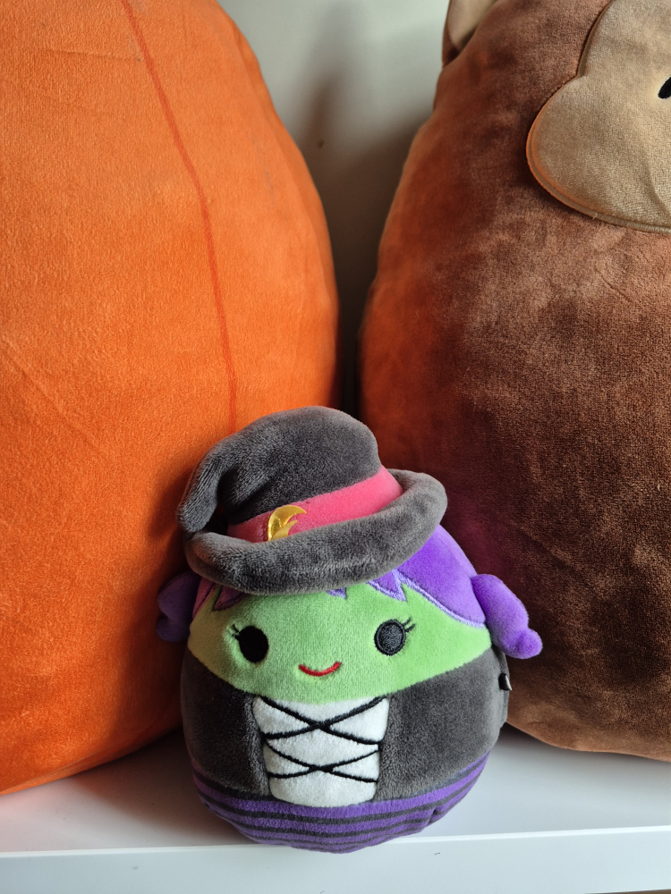 Halloween Squishmallows Plushies - photo 3
