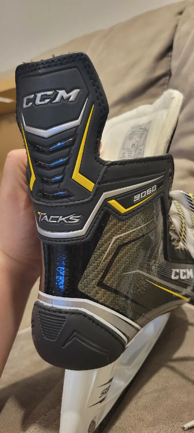 CCM Tacks 9060 Hockey Skates image indicator(7)
