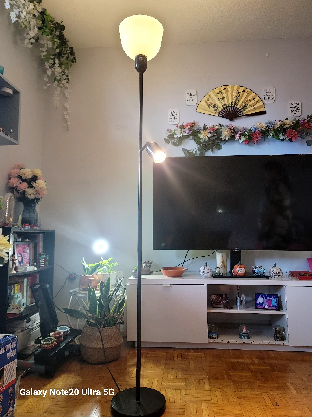 Black Floor Lamp with Reading Light image indicator(2)