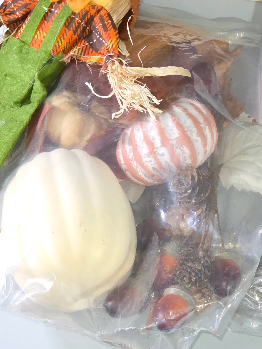 New Fall/Thanksgiving Decor Bundle - Lot A image indicator(9)