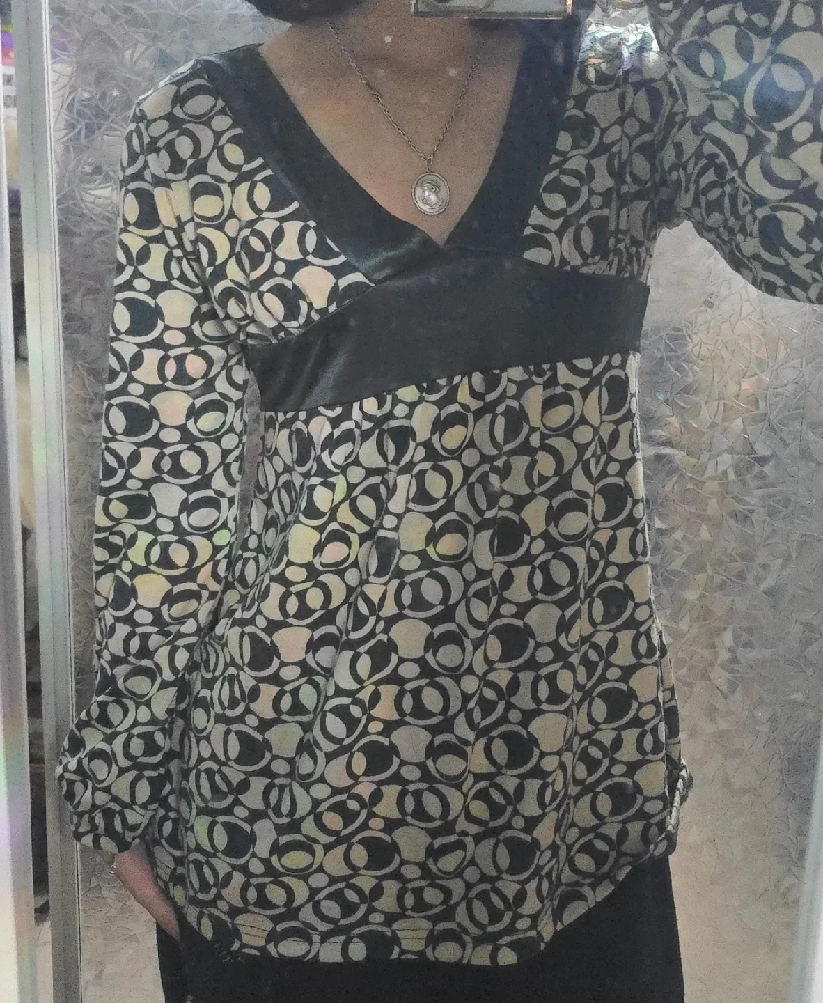 Y2K Printed Blouse thumbnail