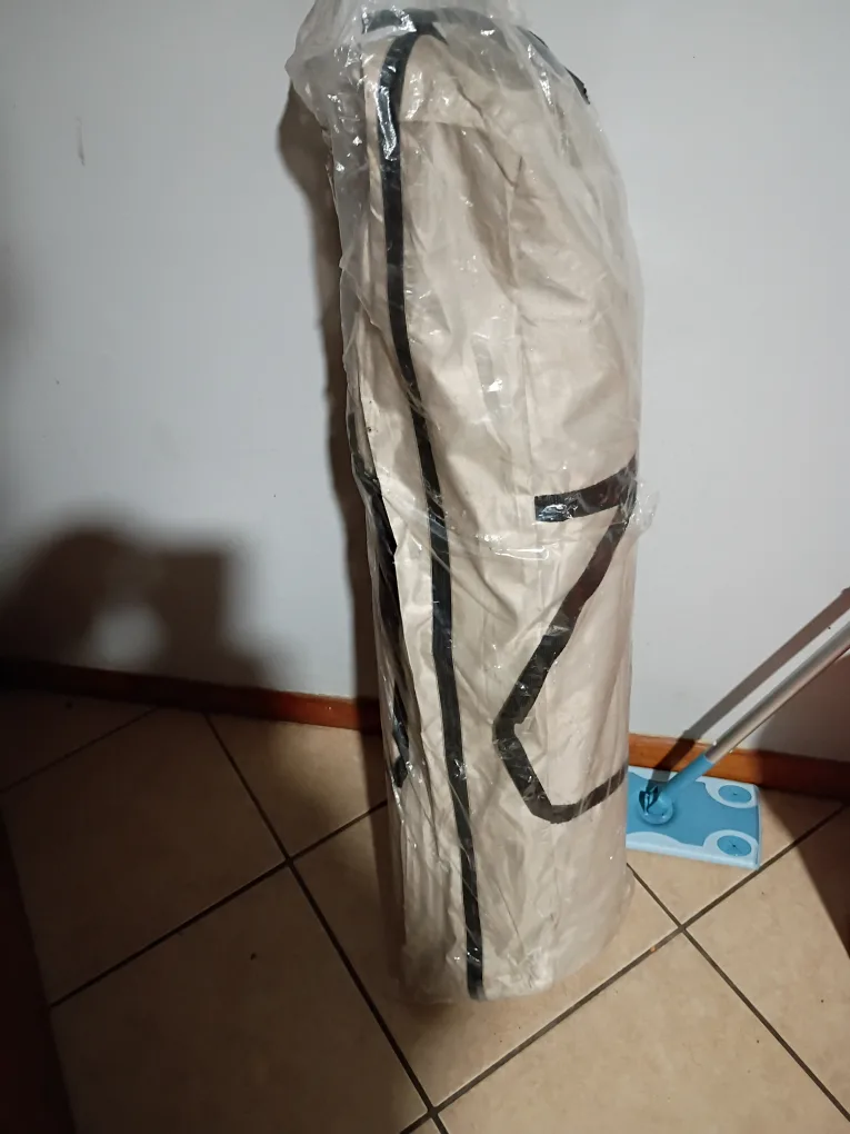 GVDV Pop Up 6-Person Camping Tent - New! image indicator(3)