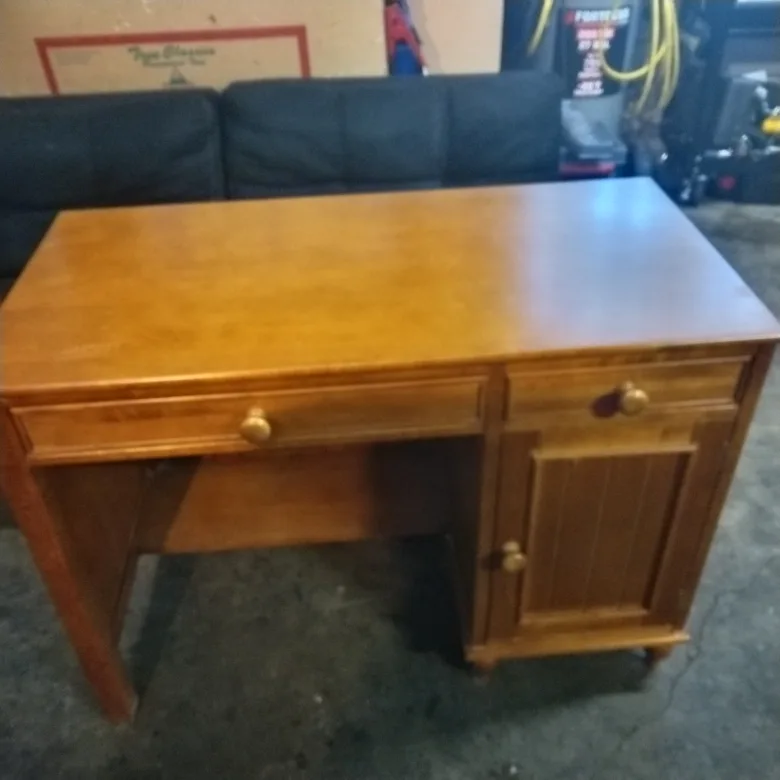 desk solid wood thumbnail