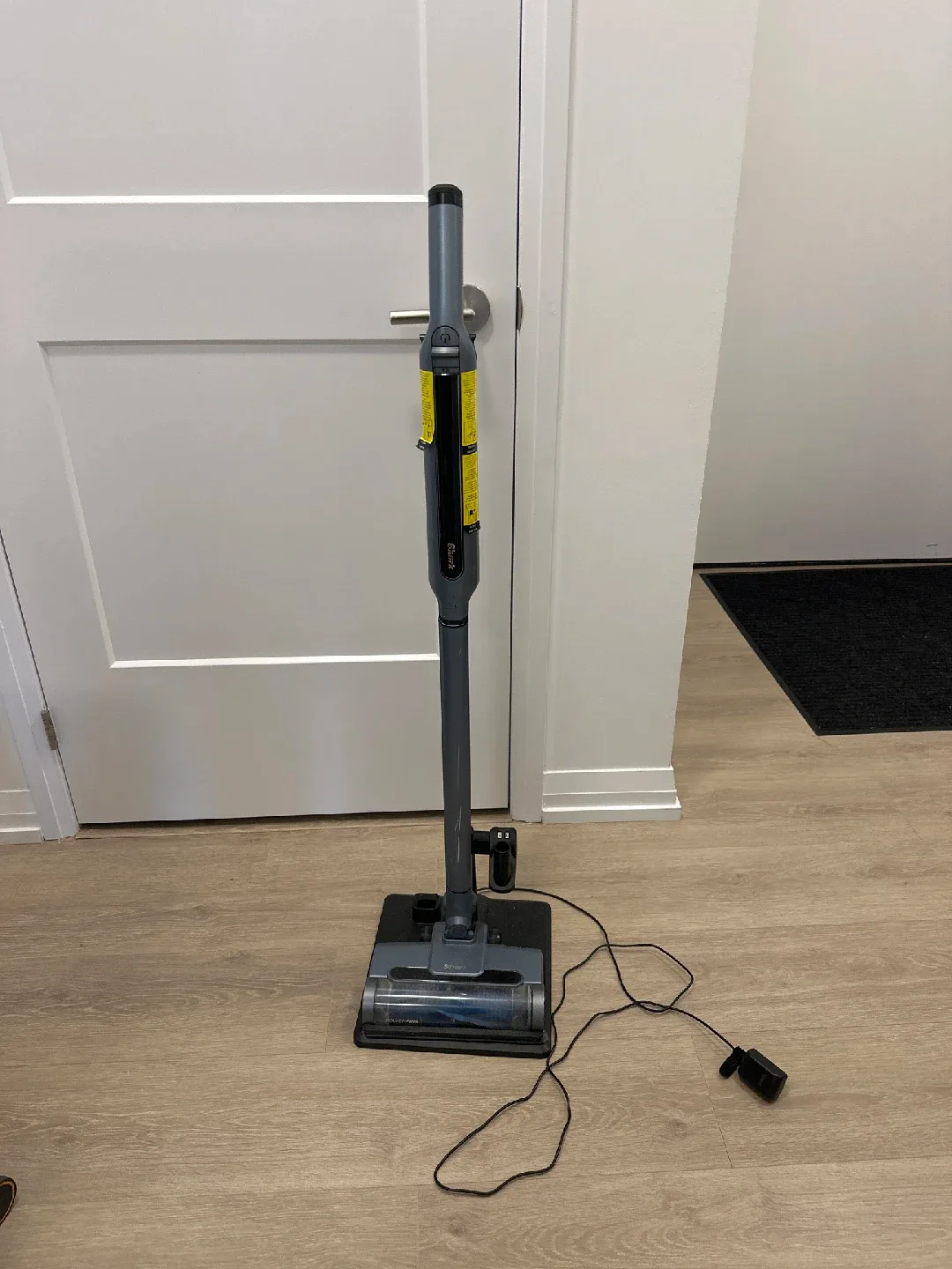 Shark WV2839C Cordless Stick Vacuum