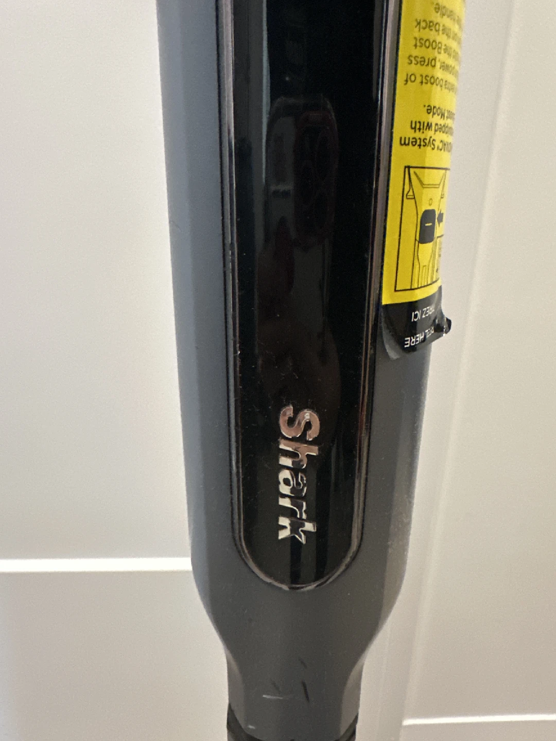 Shark WV2839C Cordless Stick Vacuum - photo 2