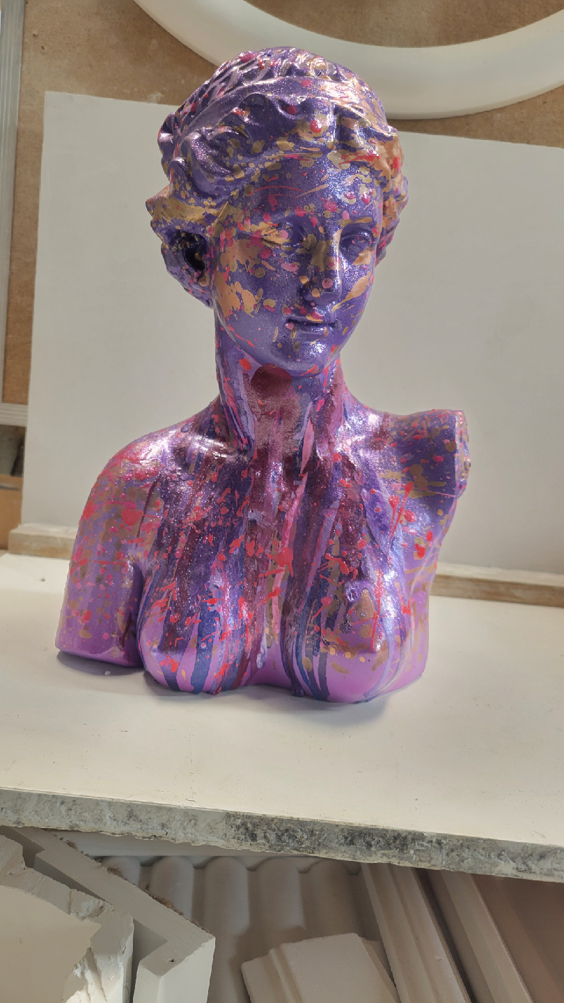 Painted Venus de Milo Statue