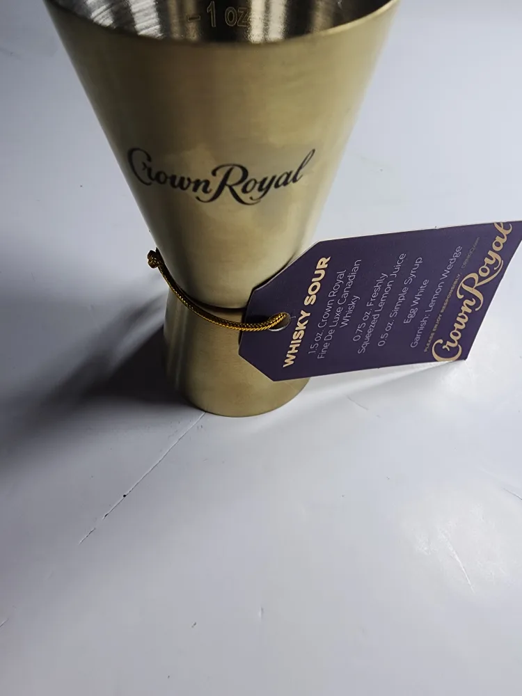 Crown Royal Bonus Cocktail Measuring Jigger image indicator(2)